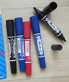 Oboustranný permanentní popisovač 3 barvy