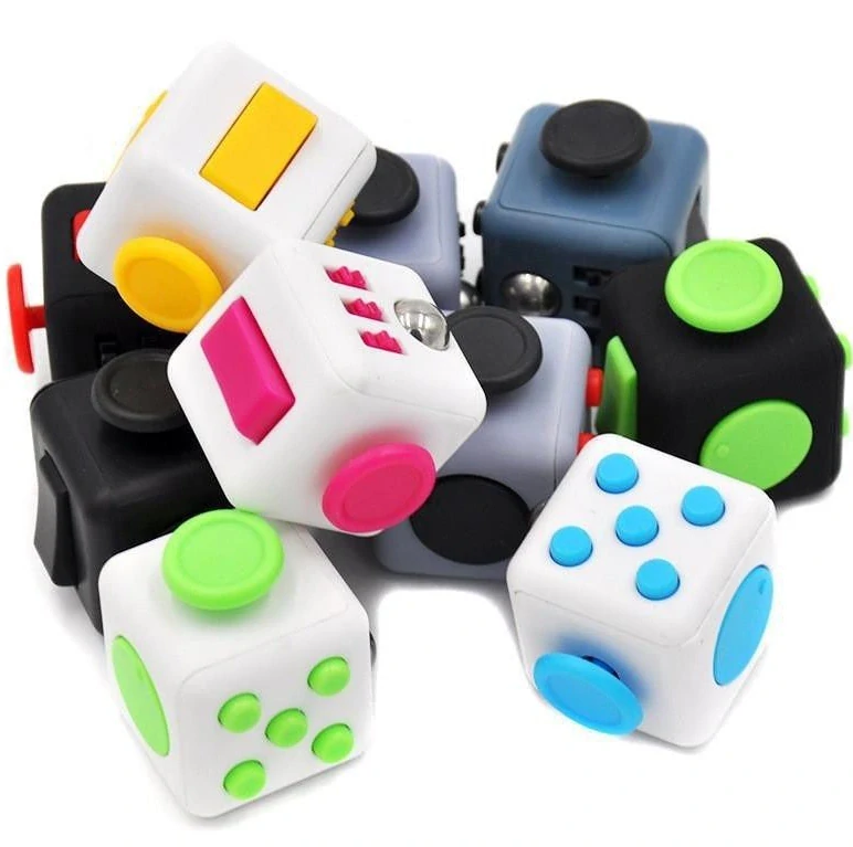 Antistresová kostka Fidget Cube bílozelená