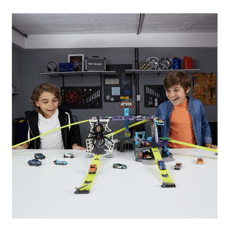 ZURU Metal Machines Car Track Spider Attack
