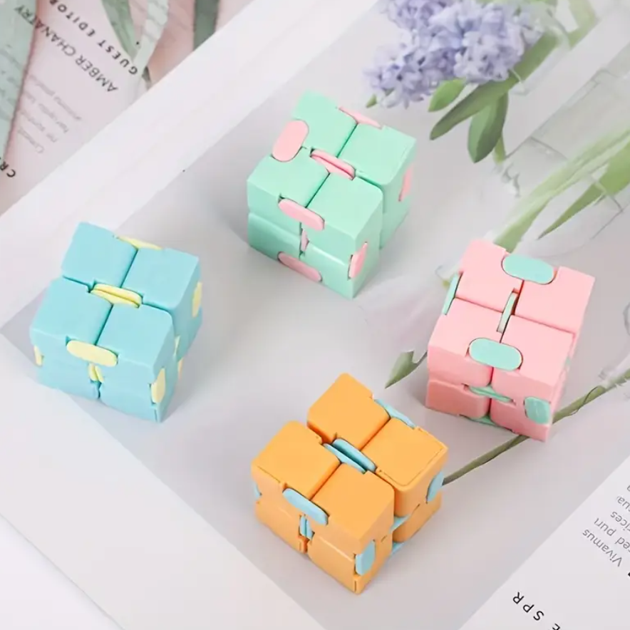 Infinity Cube, Nekonečná mini kostka pastelová modrá