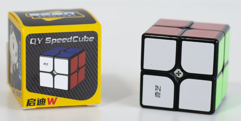 QiYi QiDi W Rubikova kostka 2x2x2 černá s nálepkami