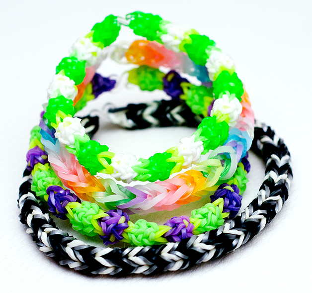 Výroba náramků, gumičky s tkacím rámem