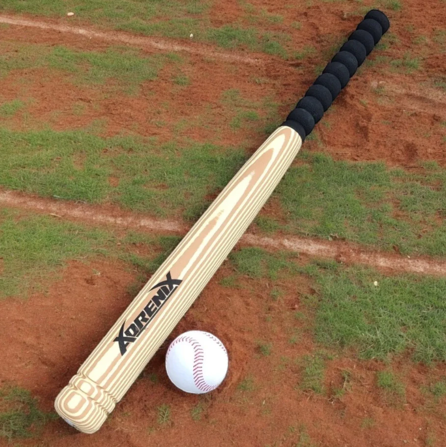 Baseballová pálka s baseballovým míčem