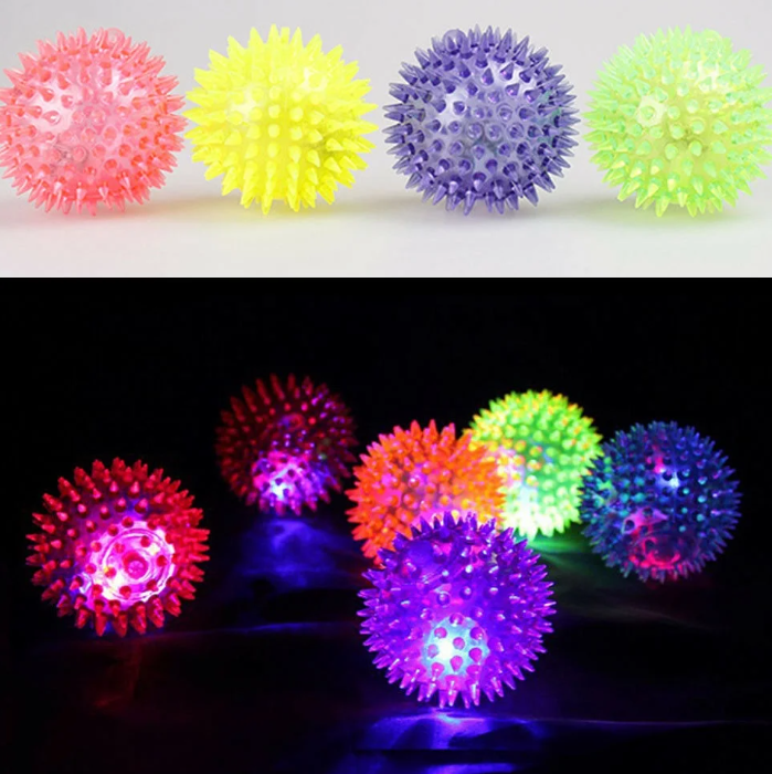 Spiky Ball, blikající a pískající míček