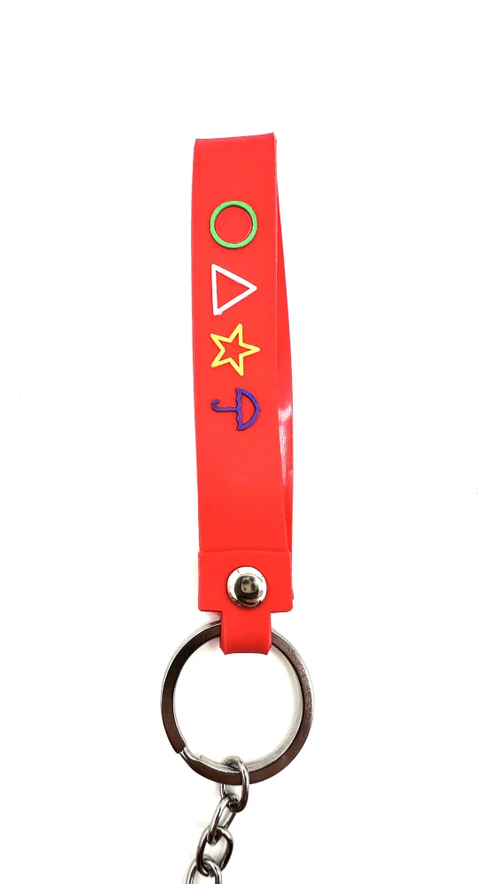 Squid Game, Hra na oliheň- Přívěšek Červená uniforma 456