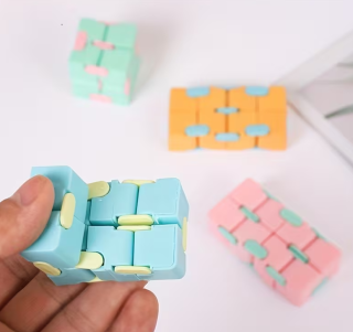 Infinity Cube, Nekonečná mini kostka pastelová modrá